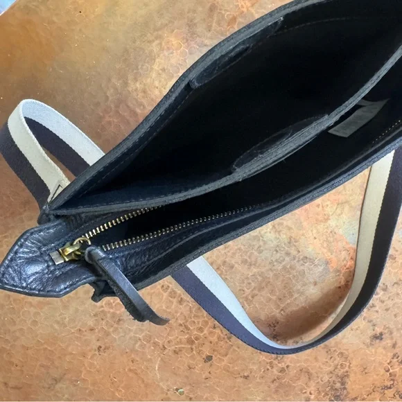 Madewell Black Transport Saddle Leather Bag - Picture 2 of 2